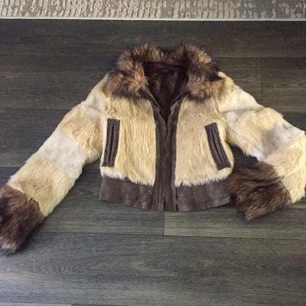 Cropped Jacket - Picture 2 of 8